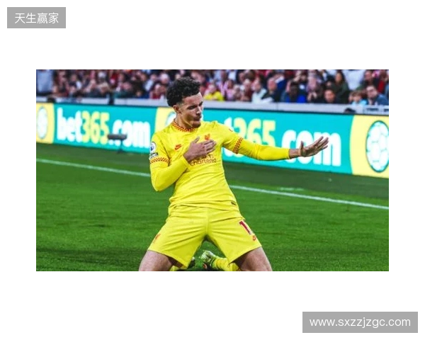 已翻篇!琼斯:萨拉赫采访风波后已向全队道歉,大家对他态度没变 已翻篇!琼斯:萨拉赫采访风波后已向全队道歉,大家对他态度没变